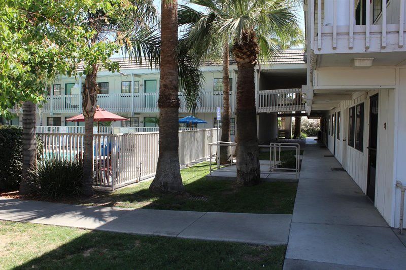 Motel 6-Coalinga, Ca - East Exterior photo