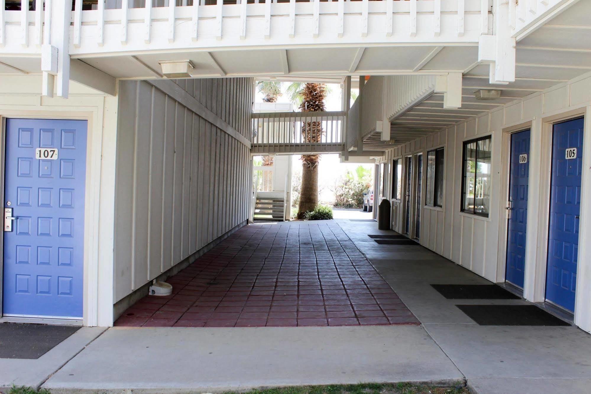 Motel 6-Coalinga, Ca - East Exterior photo