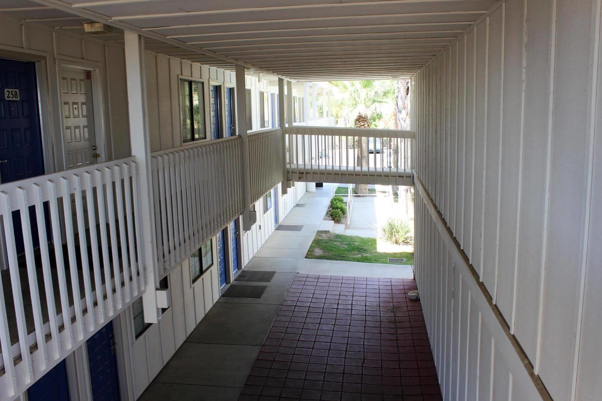 Motel 6-Coalinga, Ca - East Exterior photo